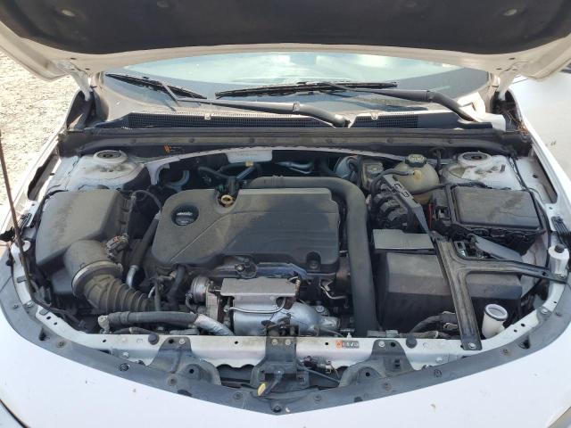 1G1ZB5ST8JF109979 - 2018 CHEVROLET MALIBU LS Beyaz fotoğraf 11