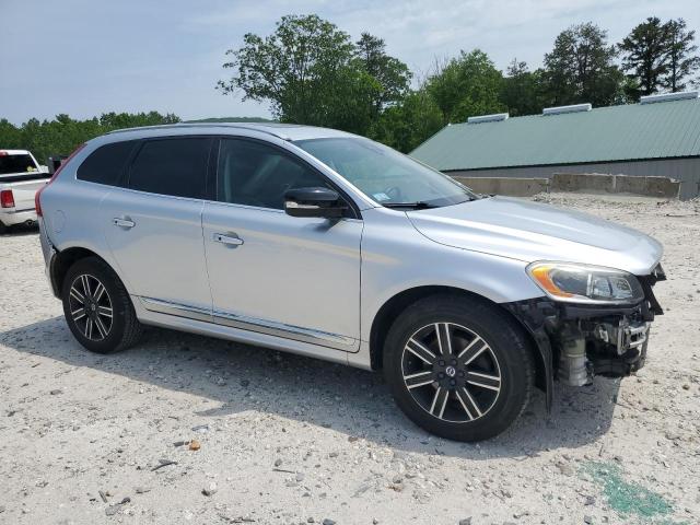 YV440MRR7H2122474 - 2017 VOLVO XC60 T5 DYNAMIC 银色 照片 4