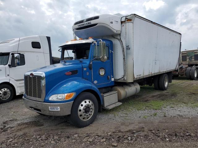 2NP2HM6X8JM465636 - 2018 PETERBILT 337 BLUE photo 1