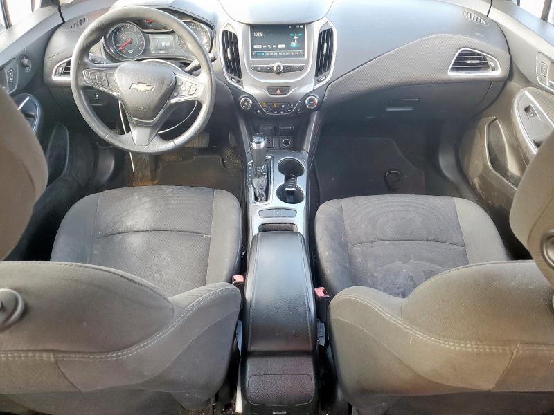 3G1BE6SM5HS589623 - 2017 CHEVROLET CRUZE LT SILVE photo 8