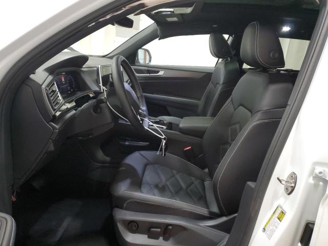 1V2KE2CA4SC220686 - 2025 VOLKSWAGEN ATLAS CROS SE Белый фото 7