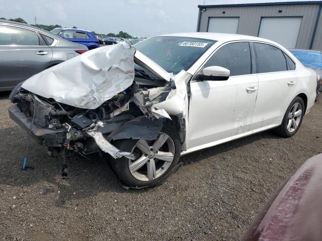 2014 VOLKSWAGEN PASSAT SE, null