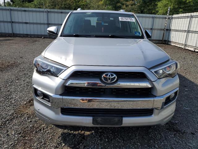 JTEBU5JR7G5337779 - 2016 TOYOTA 4RUNNER SR5/SR5 PREMIUM ვერცხლისფერი ფოტო 5