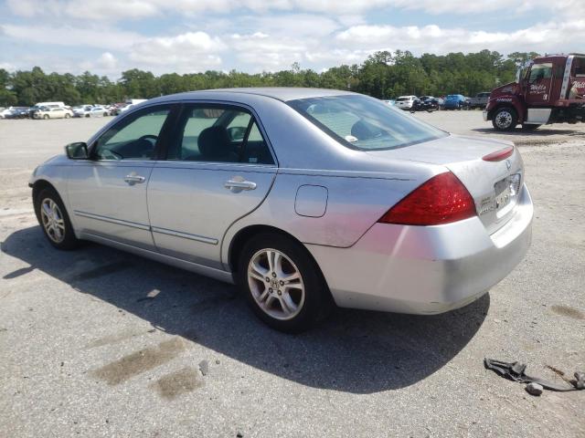 1HGCM56317A117978 - 2007 HONDA ACCORD SE SILVER photo 2