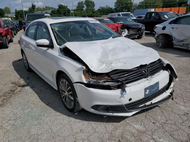 3VWLX7AJ8CM361368 - 2012 VOLKSWAGEN JETTA SEL WHITE photo 4