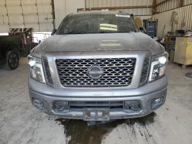 1N6AA1E57KN526091 - 2019 NISSAN TITAN SV GRAY photo 5