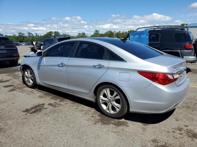 5NPEC4AC9CH500761 - 2012 HYUNDAI SONATA SE SILVER photo 2