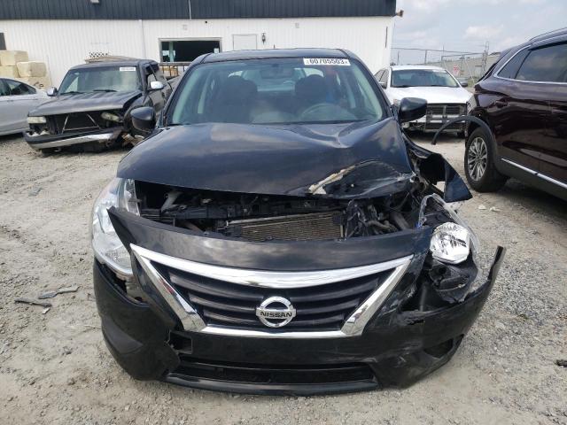 3N1CN7AP7JL872895 - 2018 NISSAN VERSA S BLACK photo 5