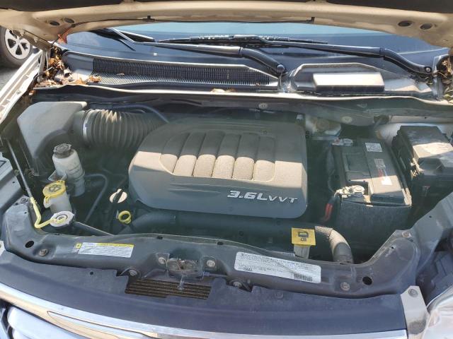 2C4RC1CG1CR363897 - 2012 CHRYSLER TOWN & COU TOURING L BEIGE photo 11