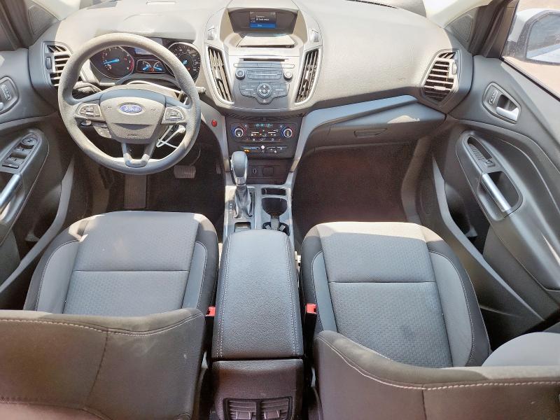 1FMCU0GD3JUC50428 - 2018 FORD ESCAPE SE 白色 照片 8