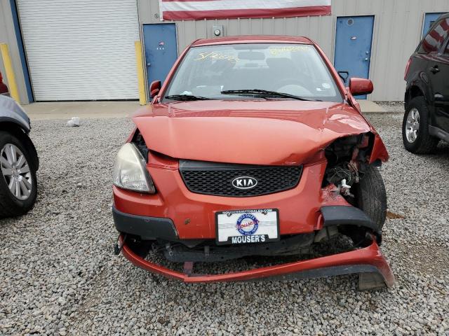 KNADE223096462264 - 2009 KIA RIO BASE ORANGE photo 5