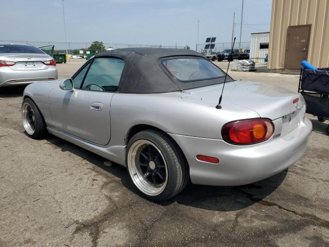 JM1NB3538Y0142306 - 2000 MAZDA MX-5 MIATA BASE SILVER photo 2