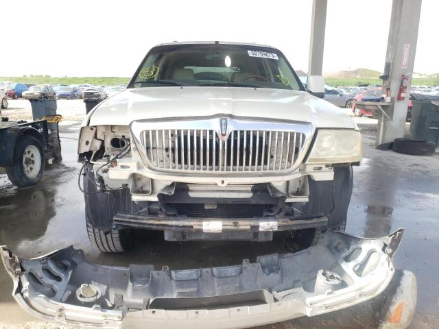 5LMEU68H74ZJ19360 - 2004 LINCOLN AVIATOR 白色 照片 5