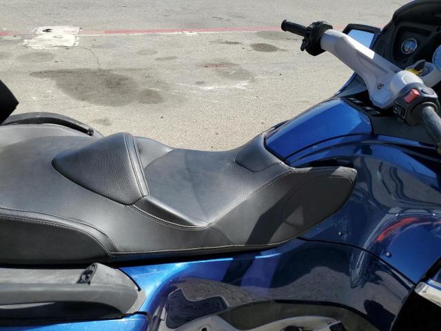 2BXJBKC16BV001474 - 2011 CAN-AM SPYDER ROA RT BLUE photo 5