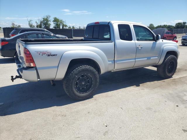 5TETU62N45Z115205 - 2005 TOYOTA TACOMA PRERUNNER ACCESS CAB SILVER photo 3