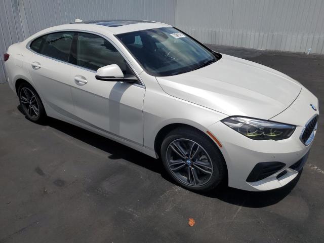 WBA53AK01N7K21182 - 2022 BMW 228I Biały zdjęcie 4