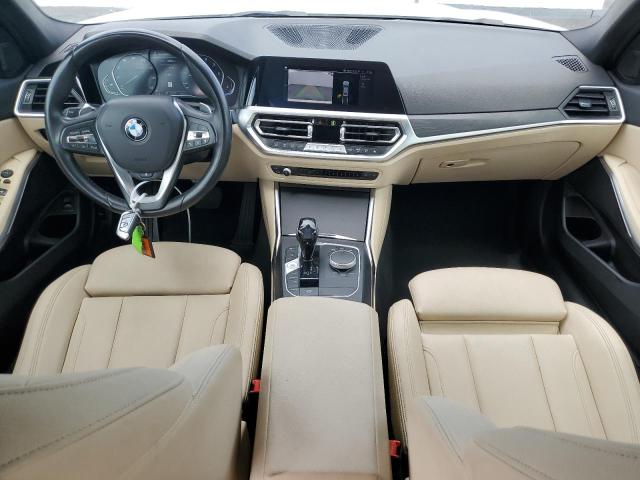 3MW5R7J07M8B81397 - 2021 BMW 330XI WHITE photo 8