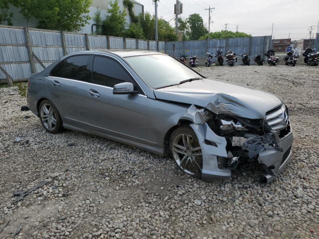 WDDGF8BB8CF911758 - 2012 MERCEDES-BENZ C 300 4MATIC BLACK photo 4