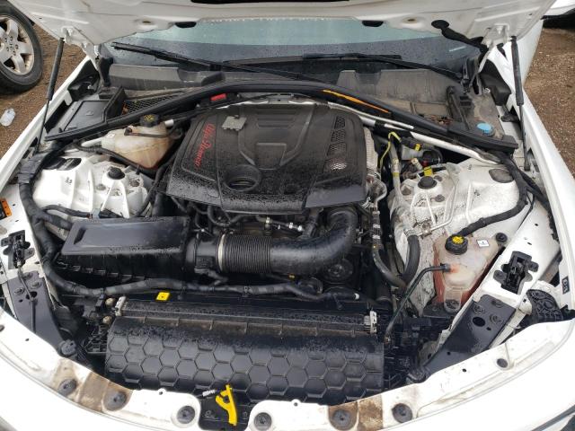 ZARFAEDN1H7537124 - 2017 ALFA ROMEO GIULIA Q4 白色 照片 11