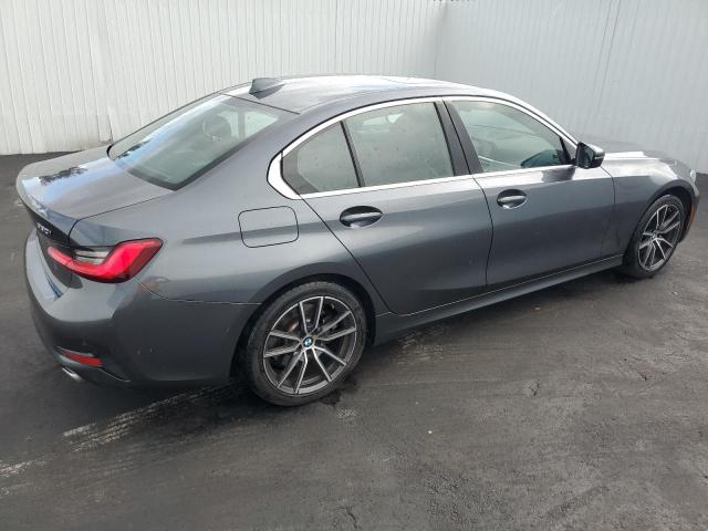 3MW5R1J08M8C07583 - 2021 BMW 330I GRAY photo 3