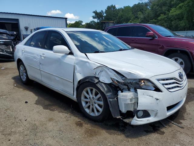 4T4BF3EKXBR213487 - 2011 TOYOTA CAMRY BASE WHITE photo 4