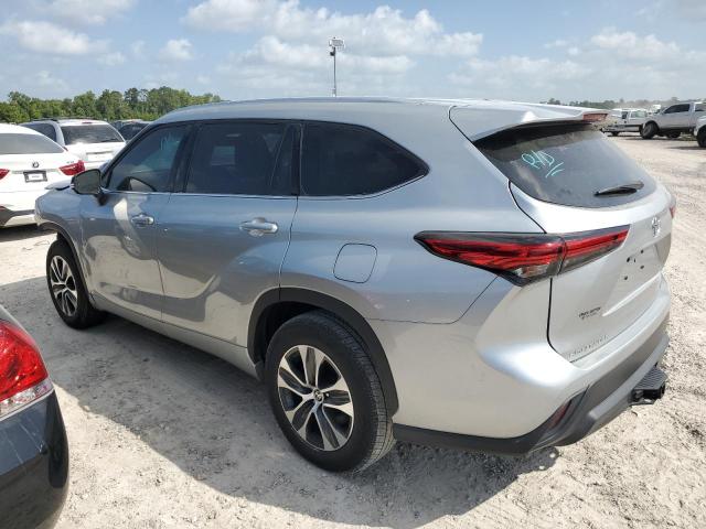 5TDHZRAH8MS090017 - 2021 TOYOTA HIGHLANDER XLE Gümüş foto 2