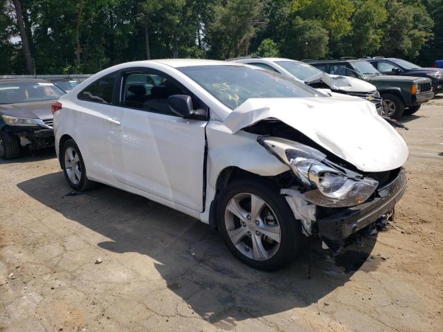 KMHDH6AE0DU020492 - 2013 HYUNDAI ELANTRA CO GS WHITE photo 4