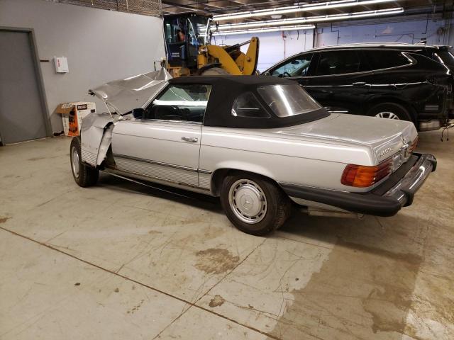 10704412018035 - 1974 MERCEDES-BENZ 450 SL SILVER photo 2