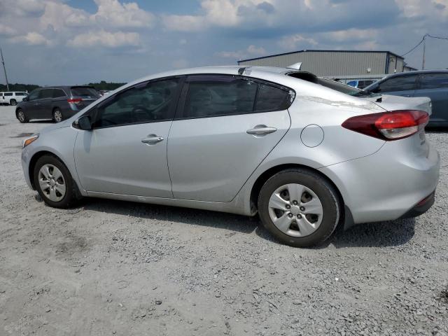 3KPFK4A73HE063393 - 2017 KIA FORTE LX SILVER photo 2