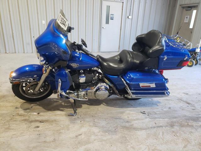 1HD1FC4128Y669812 - 2008 HARLEY-DAVIDSON FLHTCUI 蓝色 照片 3