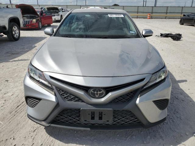 4T1B11HK5KU184151 - 2019 TOYOTA CAMRY L GRAY photo 5