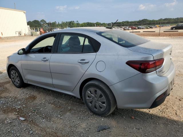 3KPA24AB2KE158310 - 2019 KIA RIO S SILVER photo 2