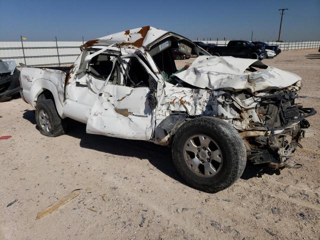 3TMJU4GN8BM110814 - 2011 TOYOTA TACOMA DOUBLE CAB PRERUNNER WHITE photo 4