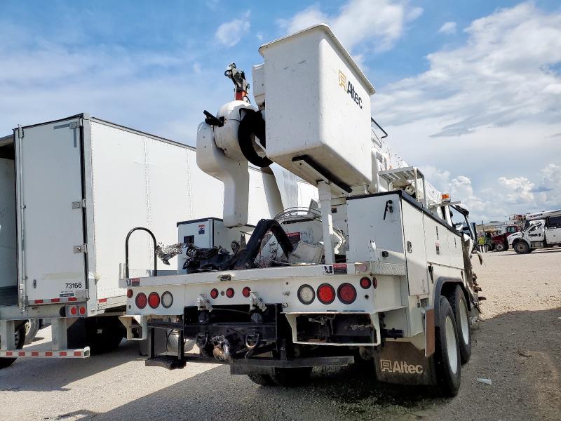 1HTWGAAR0AJ220617 - 2010 INTERNATIONAL 7000 7400 თეთრი ფოტო 4