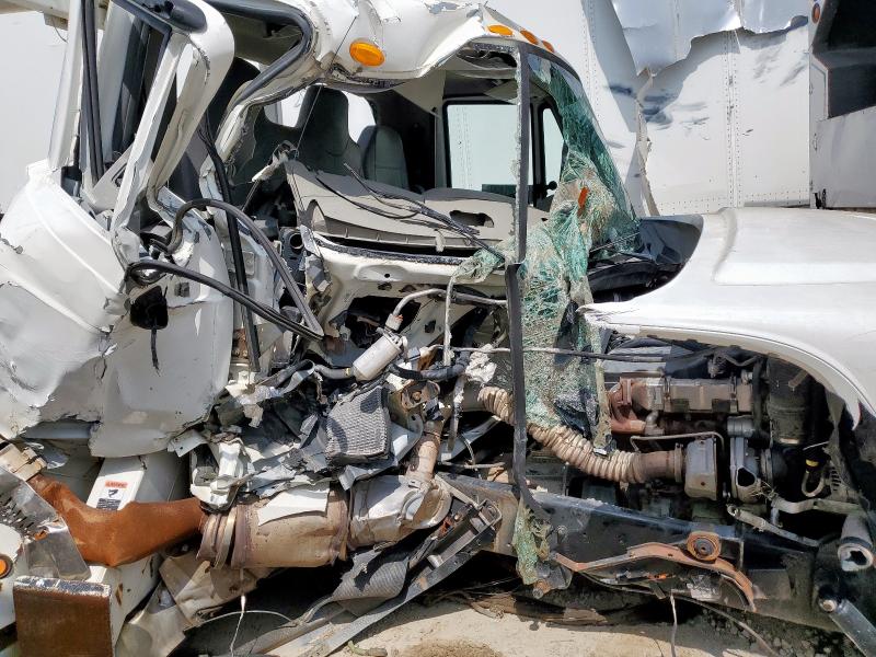 1HTWGAAR0AJ220617 - 2010 INTERNATIONAL 7000 7400 თეთრი ფოტო 5