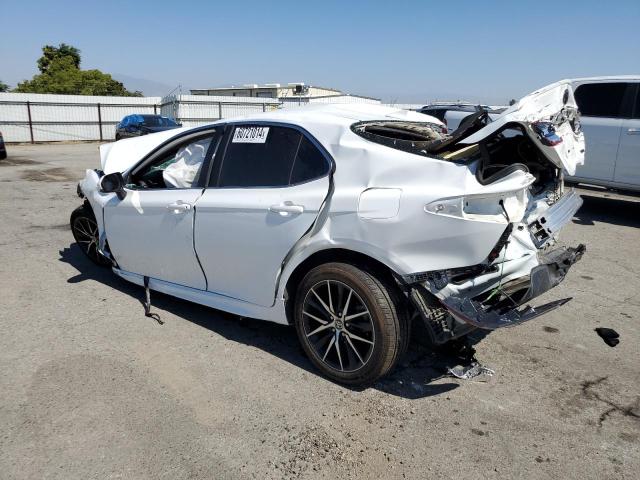 4T1G11AK5PU755791 - 2023 TOYOTA CAMRY SE NIGHT SHADE WHITE photo 2