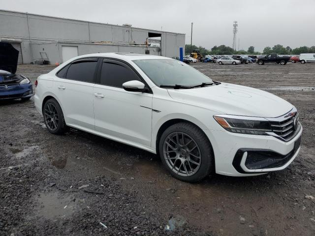 1VWMA7A31LC017650 - 2020 VOLKSWAGEN PASSAT R-LINE Weiß Foto 4