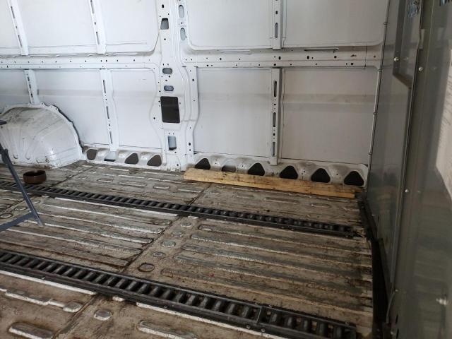 3C6TRVDG4EE104472 - 2014 RAM PROMASTER 2500 HIGH WHITE photo 10