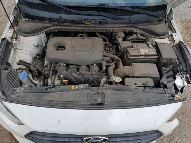 3KPC24A38JE025549 - 2018 HYUNDAI ACCENT SE Blanc photo 11