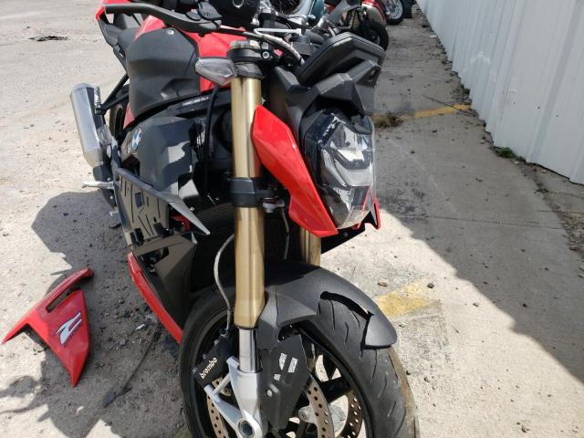 WB10E5300N6F47963 - 2022 BMW S 1000 R RED photo 9