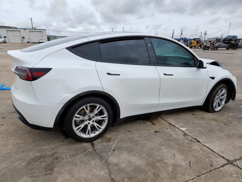 7SAYGAEE6PF802463 - 2023 TESLA MODEL Y WHITE photo 3