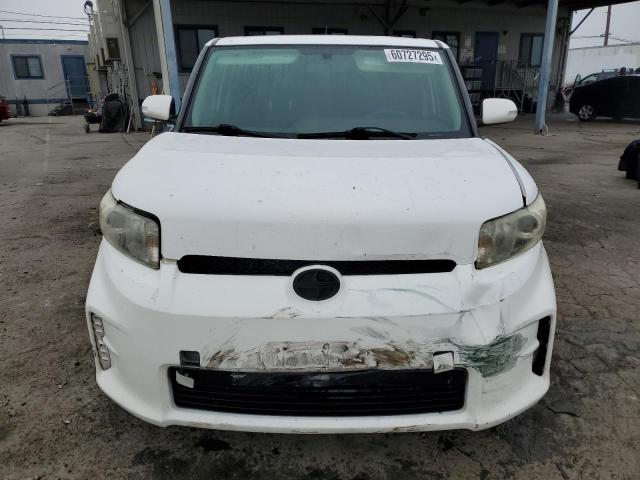 JTLZE4FE7EJ065047 - 2014 TOYOTA SCION XB WHITE photo 5