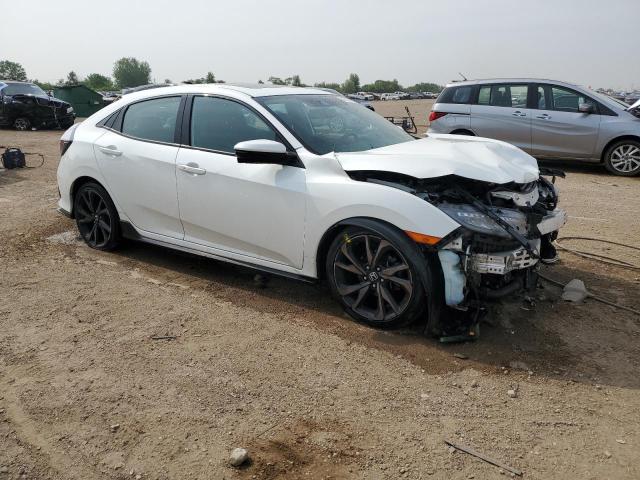 SHHFK7H90JU216786 - 2018 HONDA CIVIC SPORT TOURING WHITE photo 4