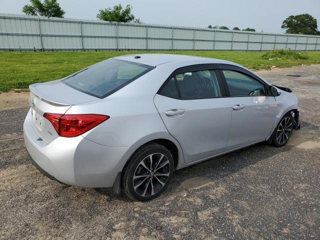 2T1BURHE8HC862241 - 2017 TOYOTA COROLLA L SILVER photo 3