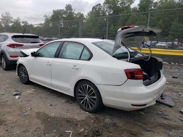 3VWD17AJXGM242961 - 2016 VOLKSWAGEN JETTA SPORT WHITE photo 2