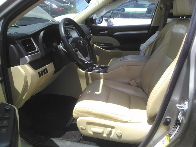 5TDJKRFH6GS255145 - 2016 TOYOTA HIGHLANDER XLE GOLD photo 7
