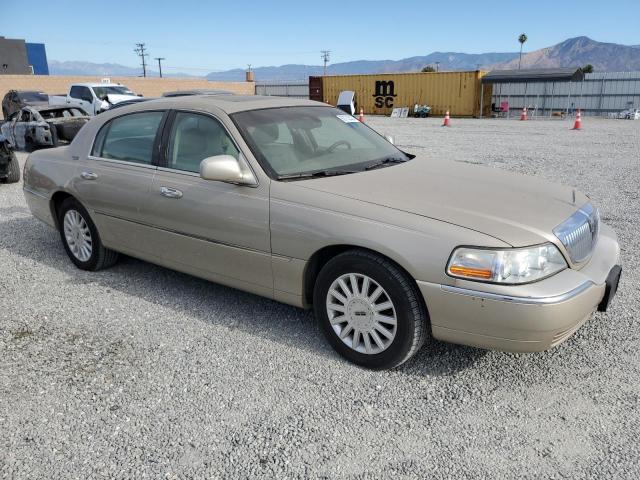 1LNHM82W15Y629603 - 2005 LINCOLN TOWN CAR SIGNATURE LIMITED TAN photo 4