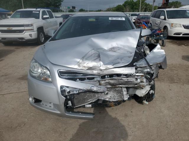 1G1ZH57B494221121 - 2009 CHEVROLET MALIBU 1LT SILVER photo 5