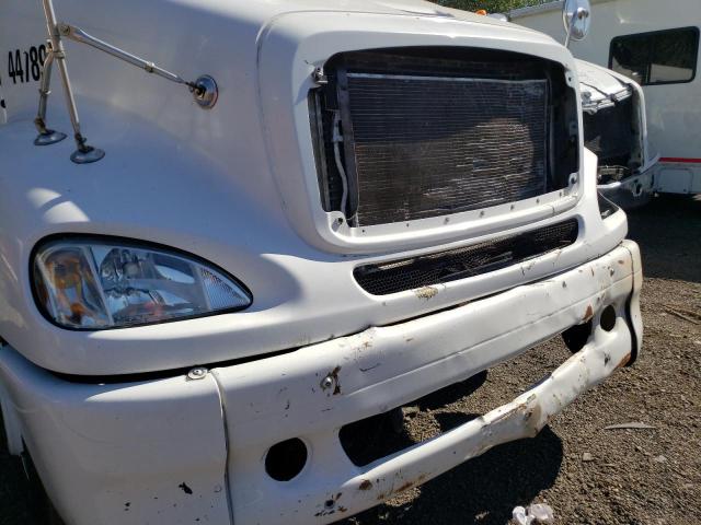 1FUBF9DE75LU80120 - 2005 FREIGHTLINER COLUMBIA 112 WHITE photo 9