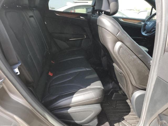 5LMCJ2C94HUL22010 - 2017 LINCOLN MKC SELECT 灰色 照片 11